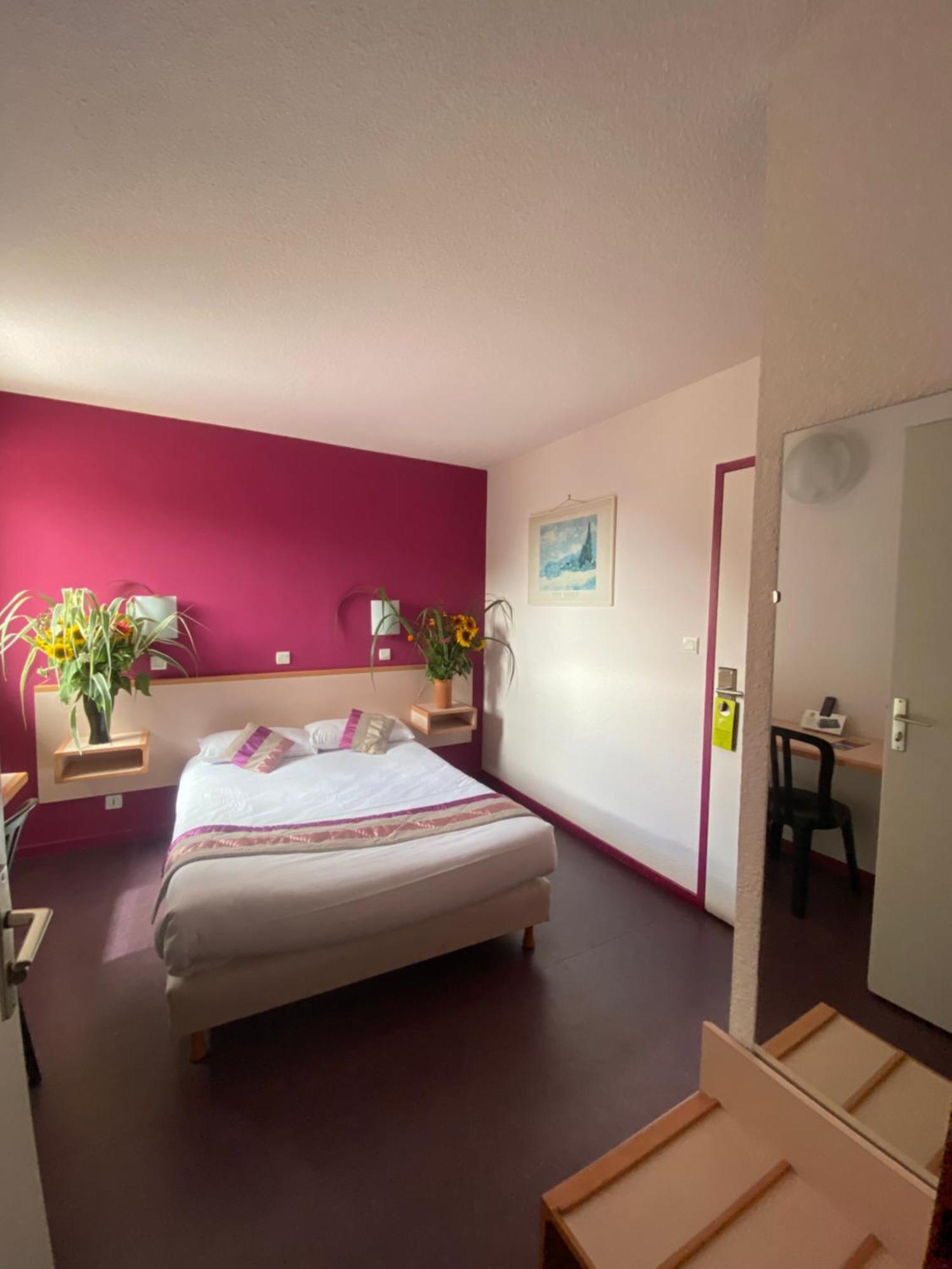 Hotel Restaurant La Place Malay  Екстер'єр фото