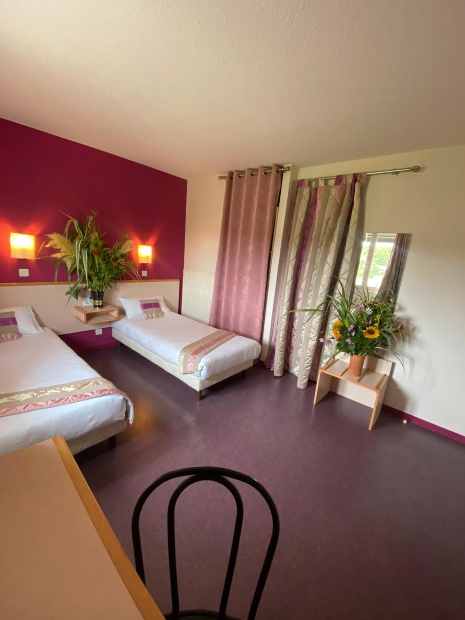 Hotel Restaurant La Place Malay  Екстер'єр фото